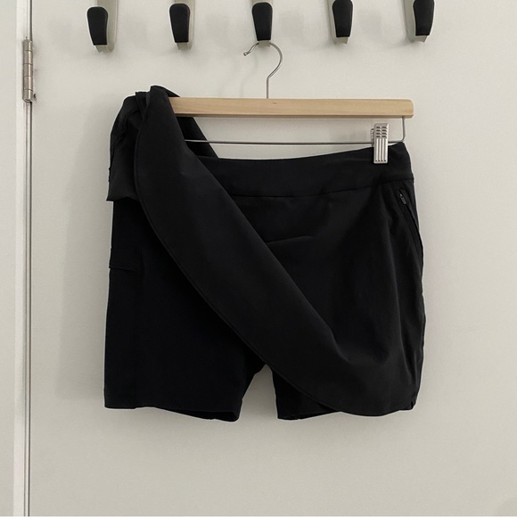 Outdoor Voices The Exercise 3" Skort in Black - Picture 9 of 9